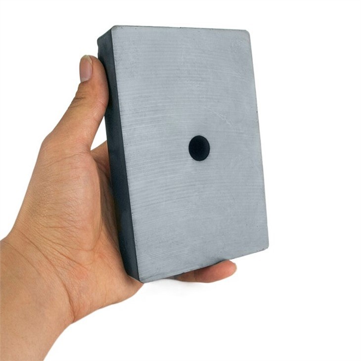 Ferrite Block Magnet